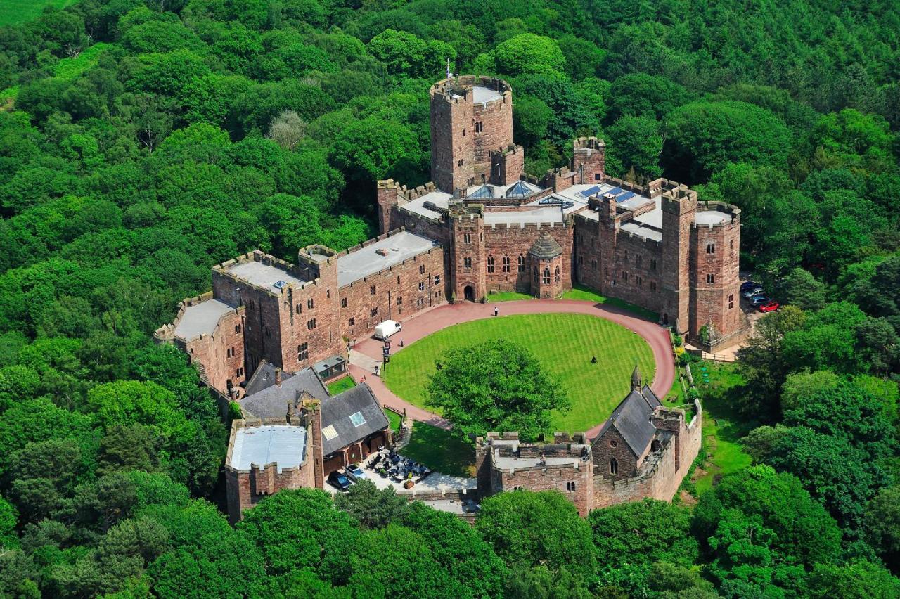 Peckforton Castle Tarporley Kültér fotó