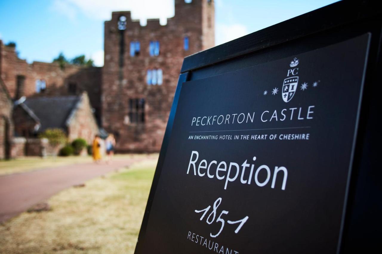 Peckforton Castle Tarporley Kültér fotó